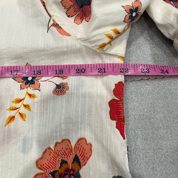 [Ptp:22”]Old Navy  Cream & Floral Print Blouse Sz L NWOT - Picture 5 of 6